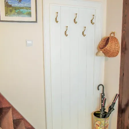 Дом отдыха Apple Tree House