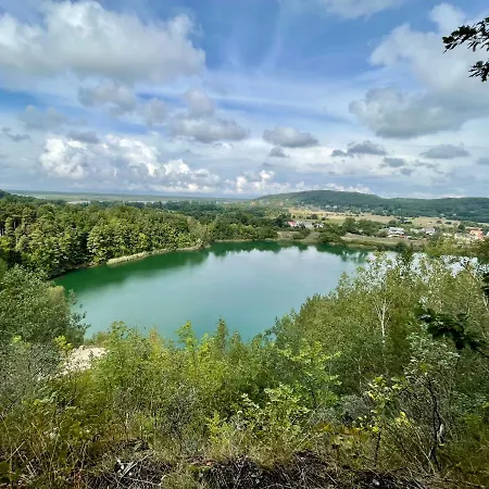 Дом отдыха Apple Tree House *